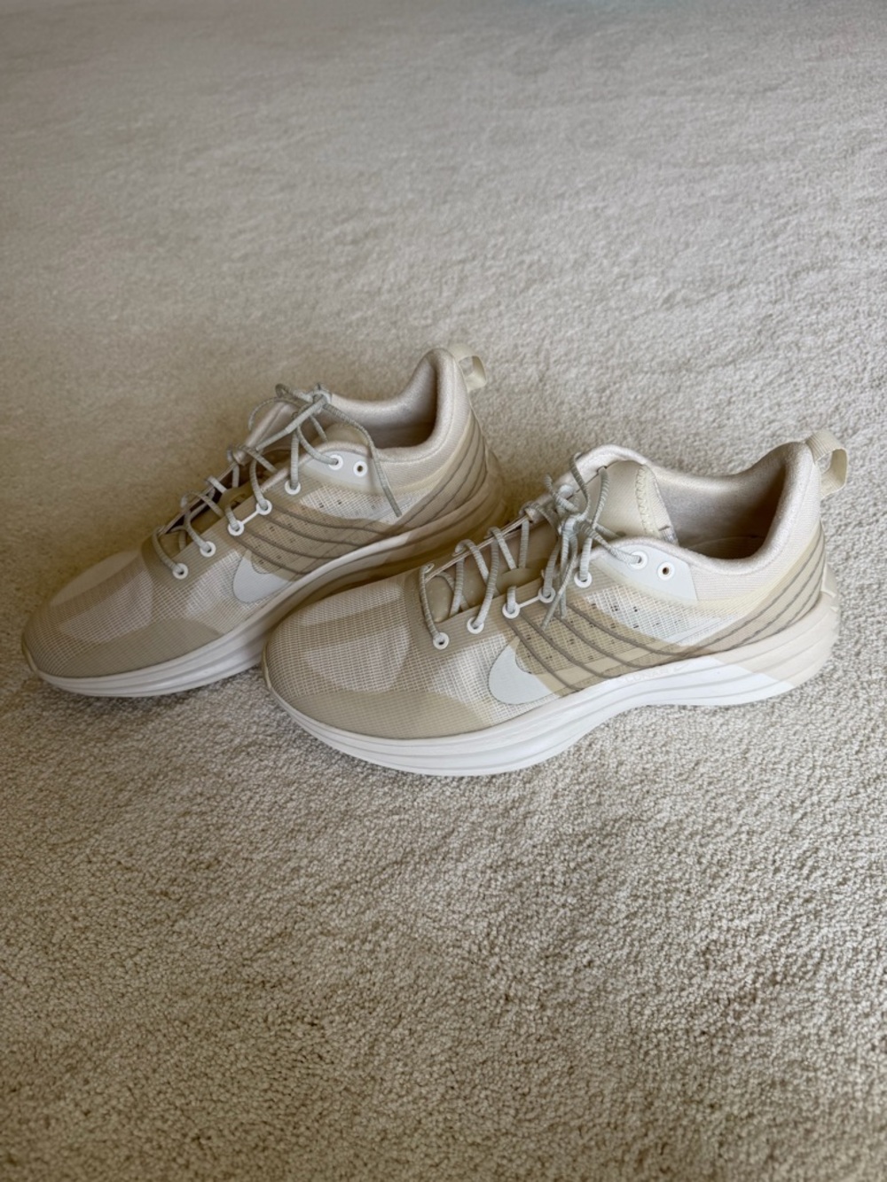 Nike Cream/Tan Casual Sneakers with White Swoosh